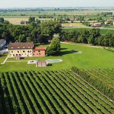 Vakantieboerderij Ae Cavane