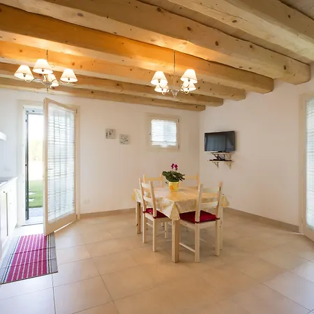 Ae Cavane בית חווה Codevigo