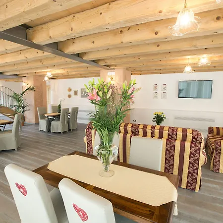 Ae Cavane בית חווה